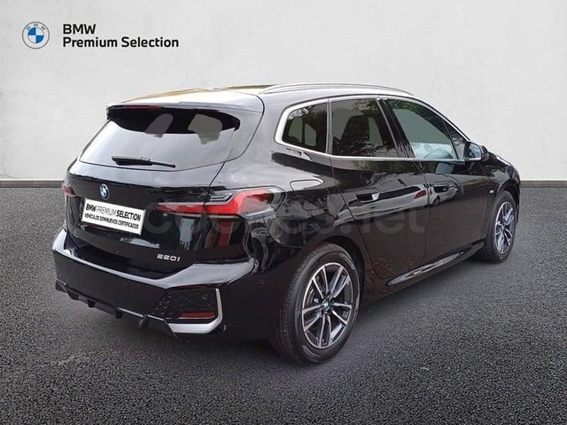 Usado BMW 220 Comfort Edition 170 CV (125 kW) 2024 Negro Familiar