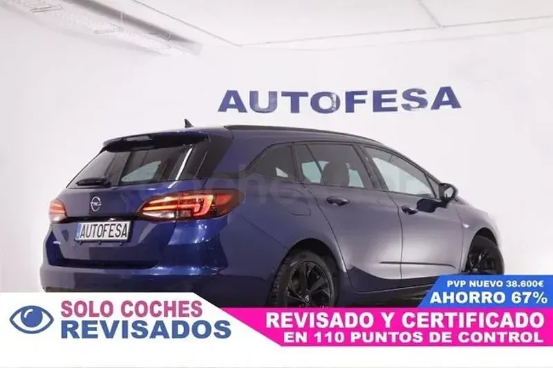 Usado Opel Astra Ultimate 122 CV (89 kW) 2020 Azul Familiar