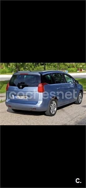 Azul Usado 2010 Peugeot 5008 Sport Monovolumen | 3700 € (Buen precio) - Imagen 1/4