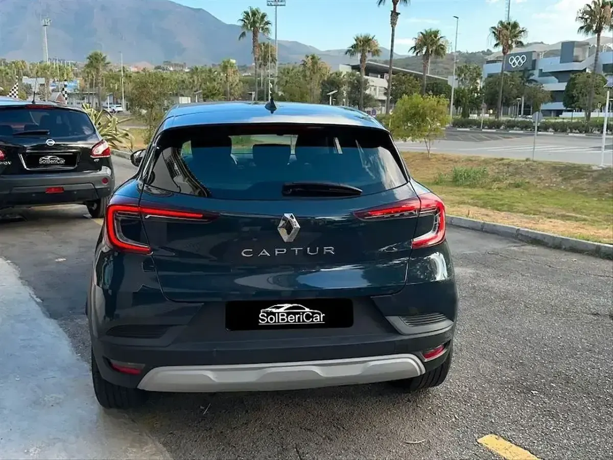 Usado Renault Captur Evolution 91 CV (66 kW) 2022 Azul SUV