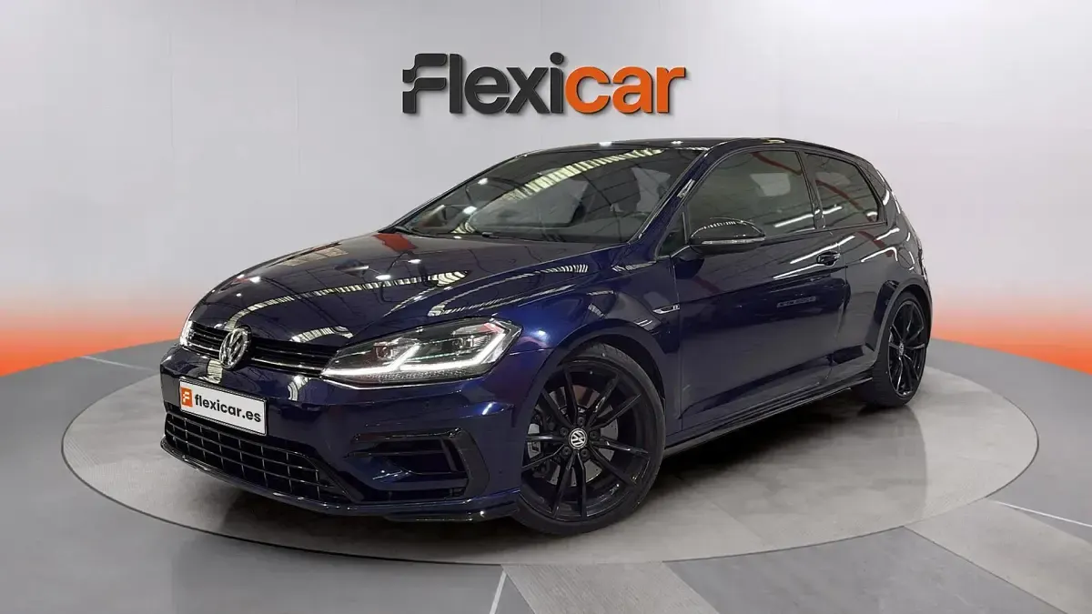 Usado VW Golf VII R 310 CV (228 kW) 2018 Azul Berlina