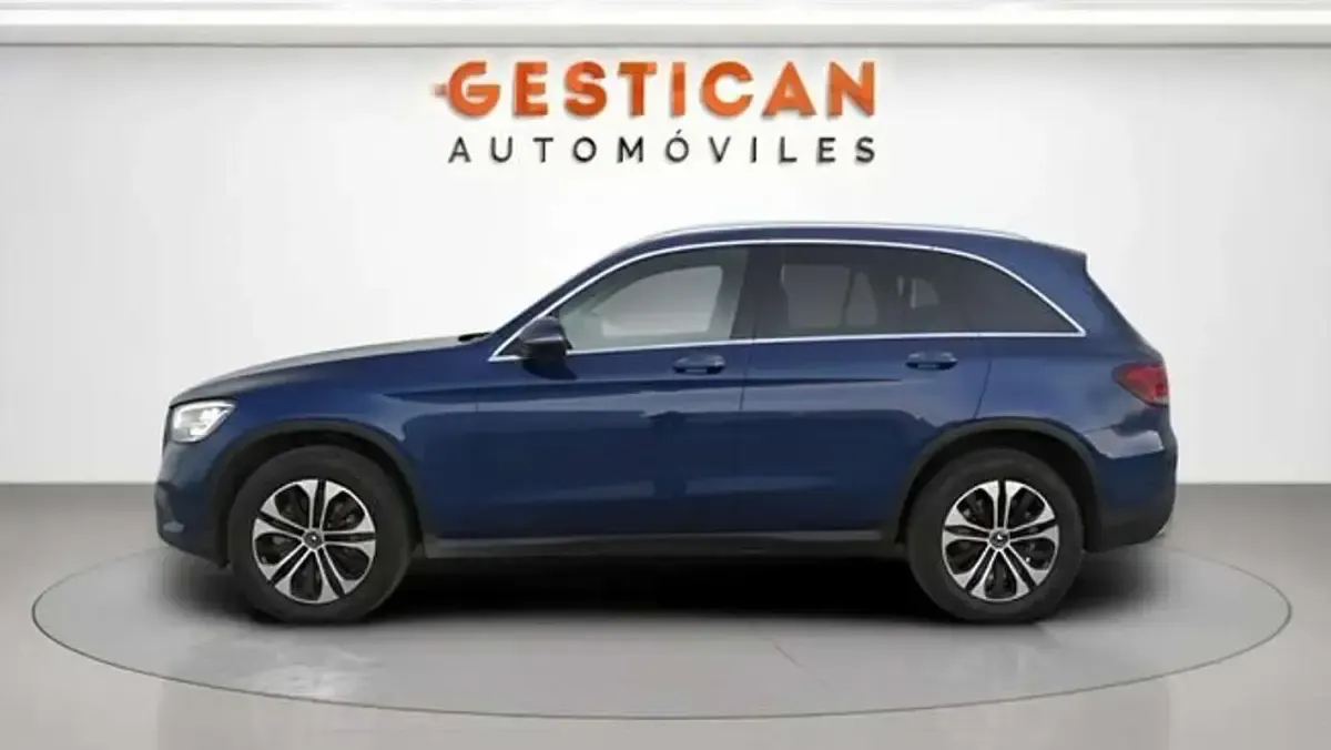 Usado Mercedes GLC350 320 CV (235 kW) 2021 Azul SUV