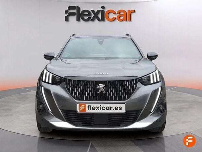 Usado Peugeot 2008 GT 130 CV (95 kW) 2021 Gris / plata SUV