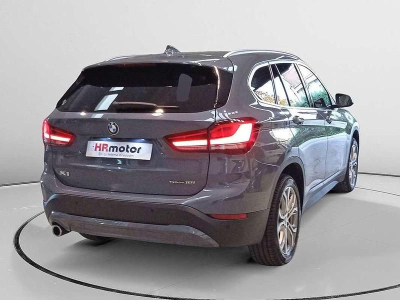Usado BMW X1 Advantage 137 CV (100 kW) 2022 Gris SUV