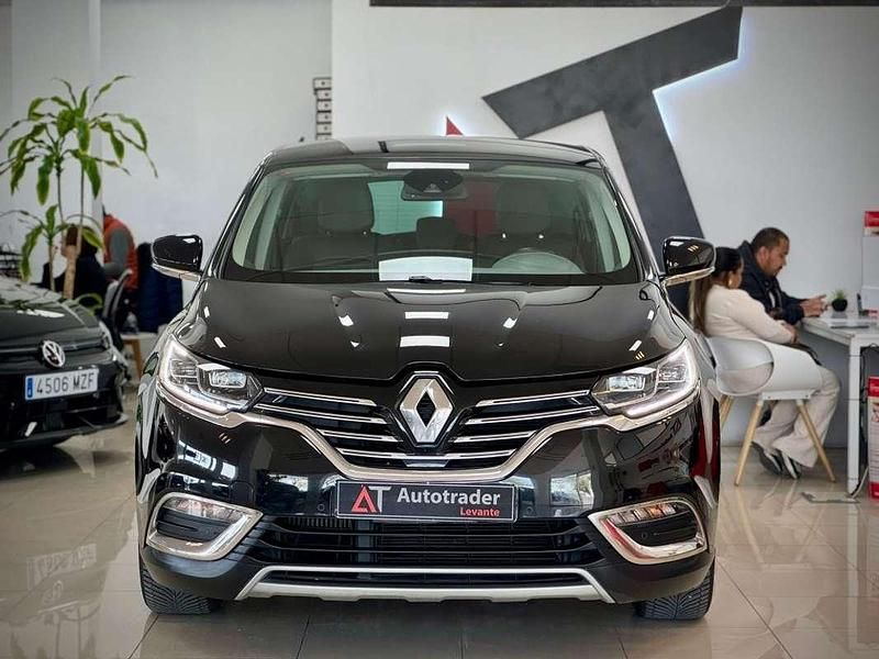 Usado Renault Espace Zen 160 CV (117 kW) 2015 Negro Monovolumen