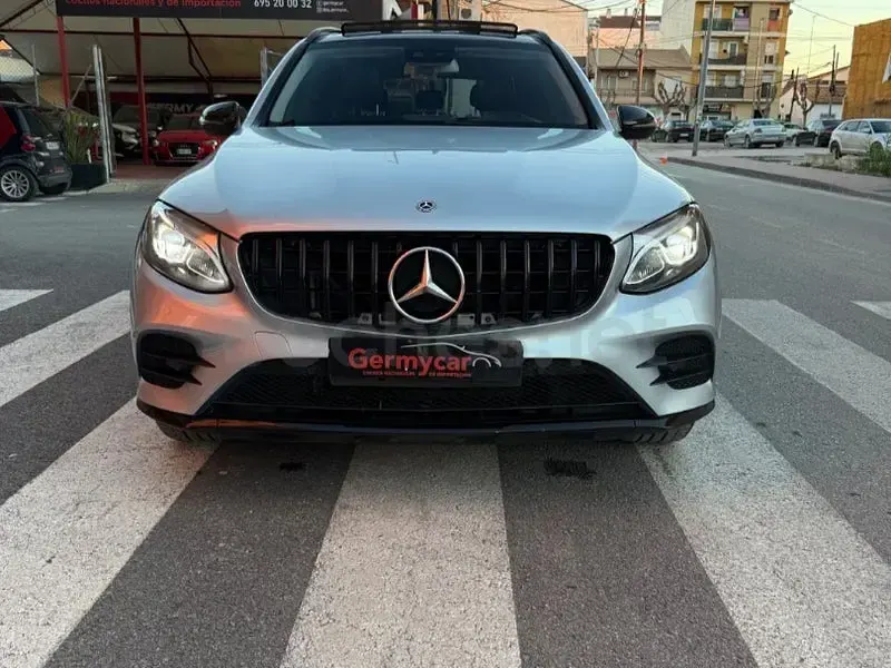 Usado Mercedes GLC220 170 CV (125 kW) 2018 Gris / plata SUV