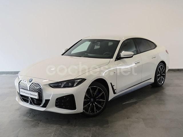 Eléctrico Nuevo 2025 BMW i4 Comfort Edition Berlina | 57.500 € (Precio justo) - Imagen 1/4