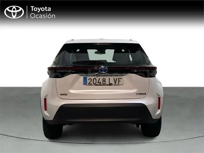 Usado Toyota Yaris Cross Active 116 CV (85 kW) 2021 Blanco SUV