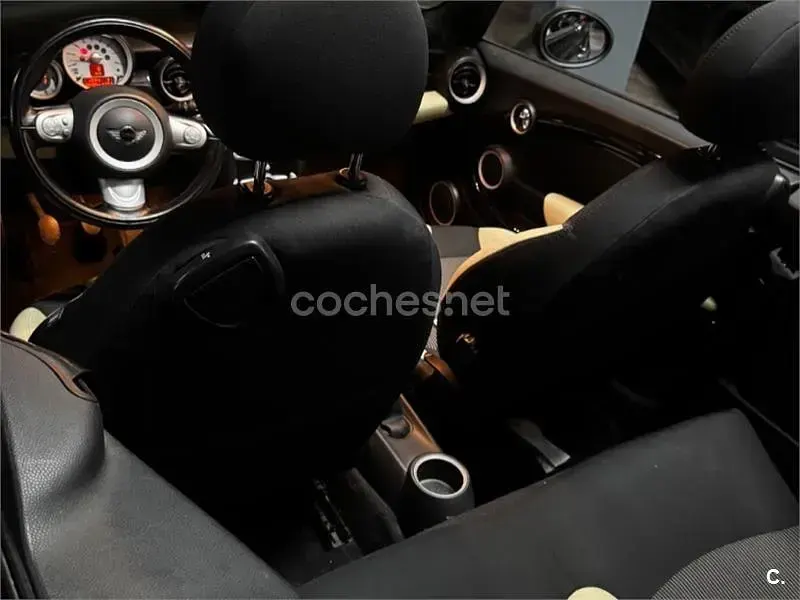 Usado Mini Cooper Cabriolet 120 CV (88 kW) 2011 Negro Descapotable
