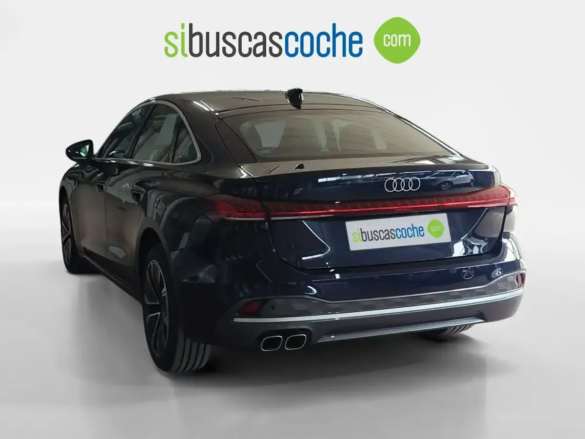 Usado Audi A5 Advanced 204 CV (150 kW) 2025 Azul