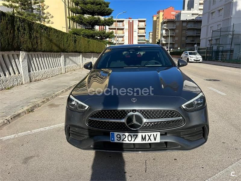 Usado Mercedes C300e 313 CV (230 kW) 2025 Gris / plata Berlina