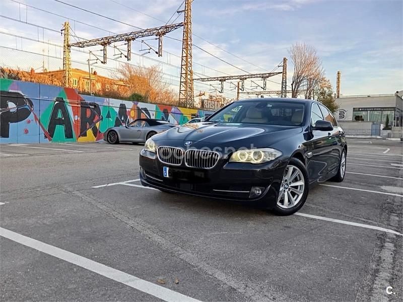 Negro Usado 2012 BMW 520 Berlina | 13.500 € (Caro) - Imagen 1/4
