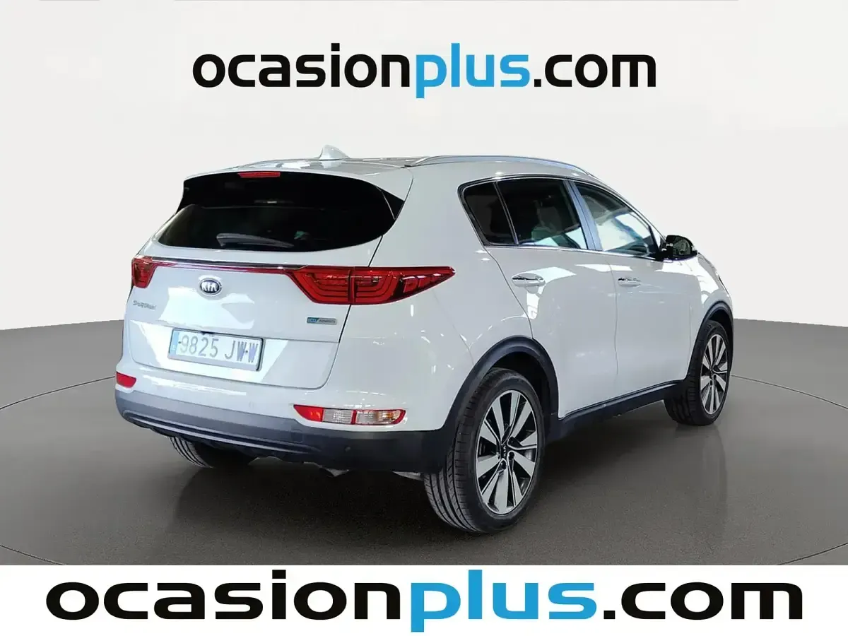 Usado Kia Sportage 115 CV (84 kW) 2017 Blanco SUV