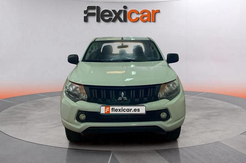 Usado Mitsubishi L200 154 CV (113 kW) 2017 Blanco Recogida