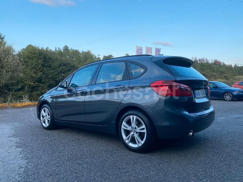 Usado BMW 218 150 CV (110 kW) 2014 Gris / plata Familiar