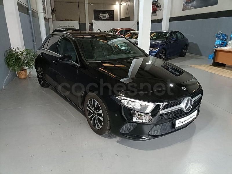 Usado Mercedes A180 136 CV (100 kW) 2020 Negro Berlina