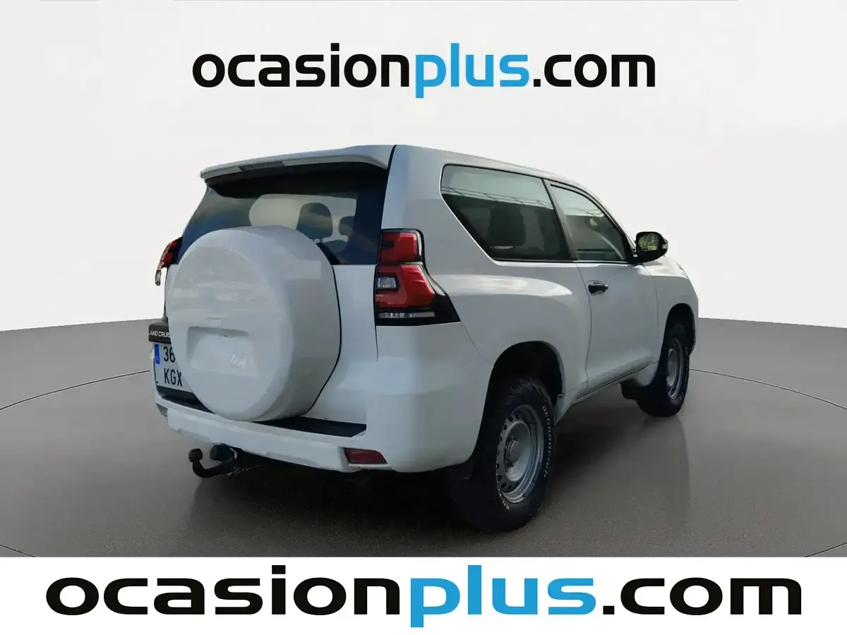 Begagnad Toyota Land Cruiser 177 HK (130 kW) 2018 Vit Pickup