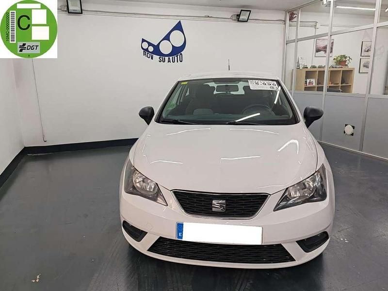 Usado Seat Ibiza Reference 69 CV (50 kW) 2014 Blanco Utilitario