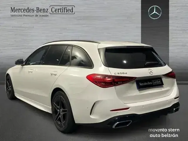 Usado Mercedes 200 163 CV (119 kW) 2022 Blanco Familiar