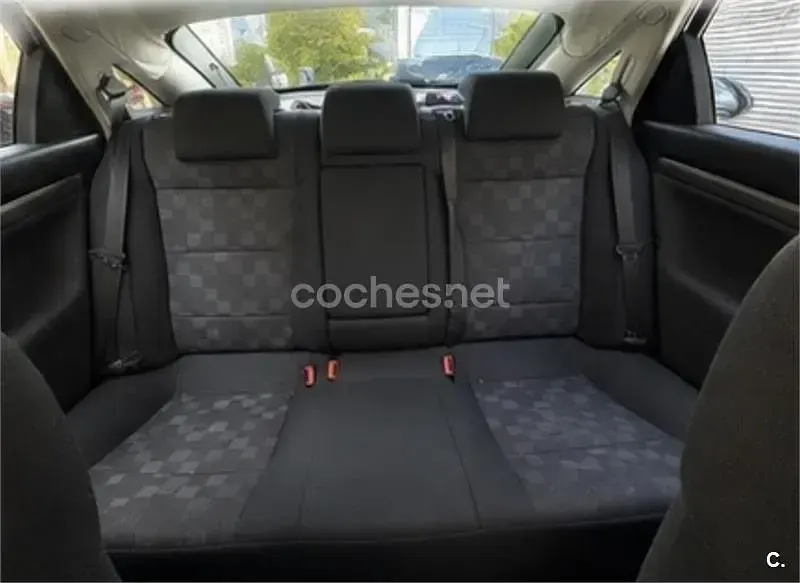 Usado Opel Vectra Elegance 120 CV (88 kW) 2007 Azul Berlina