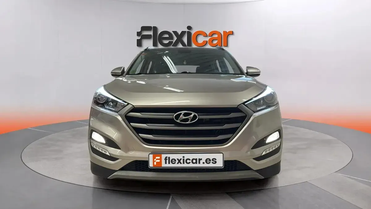 Usado Hyundai Tucson 116 CV (85 kW) 2018 Gris SUV