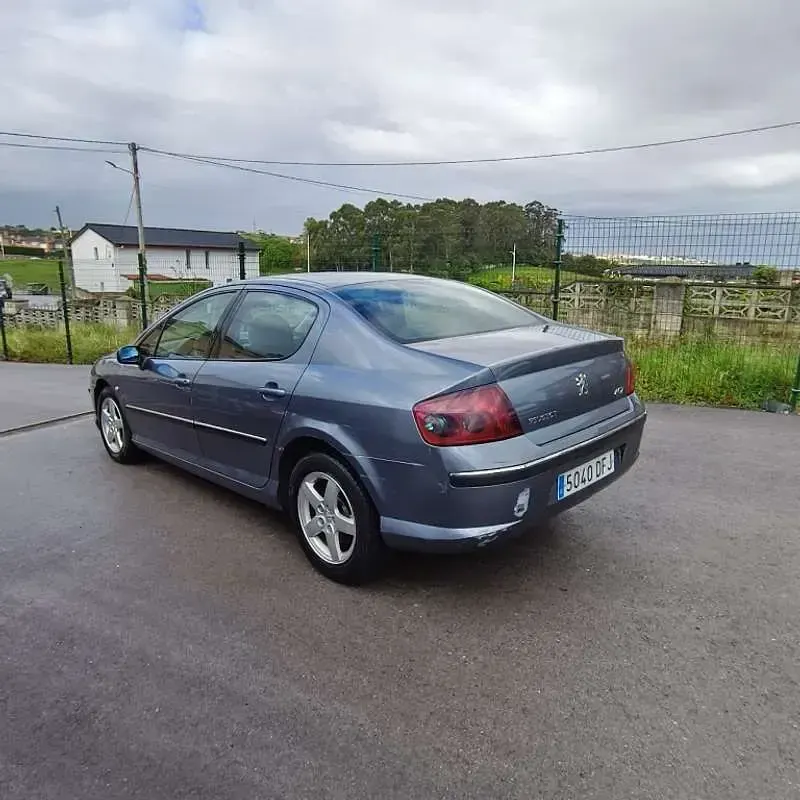 Usado Peugeot 407 136 CV (100 kW) 2005 Gris Berlina