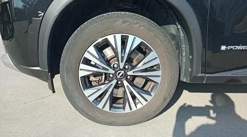 Usado Nissan X-Trail N-Connecta 158 CV (116 kW) 2023 Galaxy black SUV