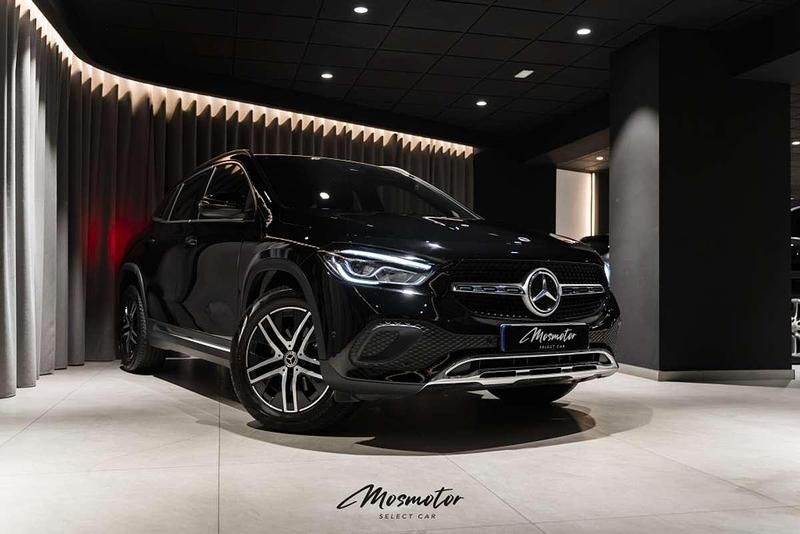 Używany Mercedes GLA200 163 KM (119 kW) 2022 Czarny SUV