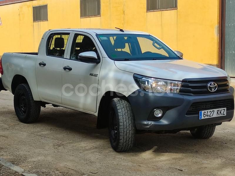 Blanco Usado 2018 Toyota HiLux Limited Recogida | 25.000 € (Precio justo) - Imagen 1/4