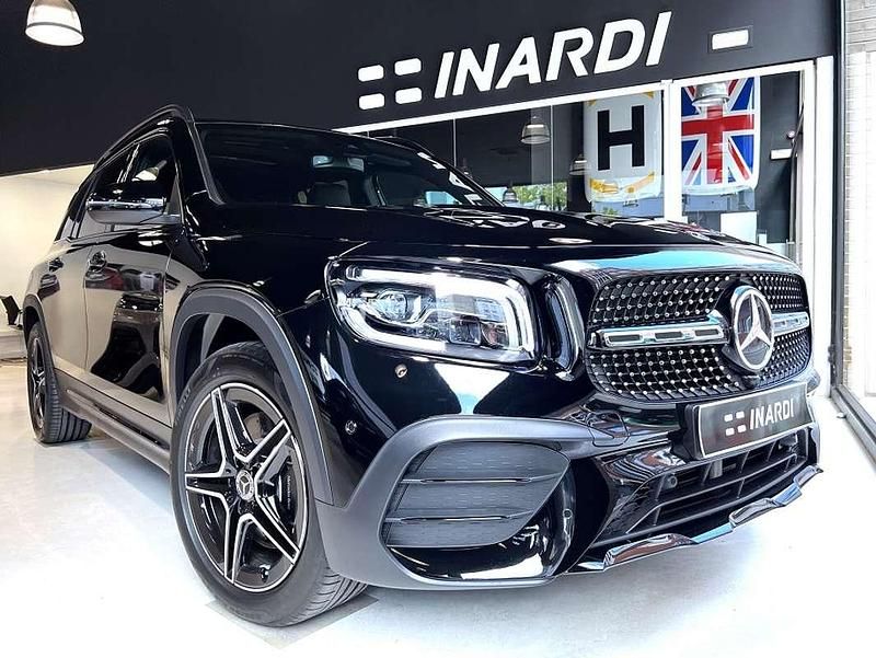Negro Usado 2024 Mercedes GLB220 SUV | 55.890 € (Caro) - Imagen 1/4
