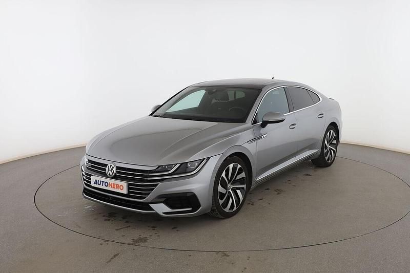 Gris Usado 2019 VW Arteon R-line Berlina | 27.699 € (Caro) - Imagen 1/3