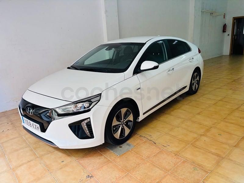 Usado Hyundai Ioniq 141 CV (103 kW) 2019 Blanco Utilitario