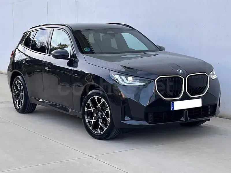 Usado BMW X3 Comfort Edition 197 CV (144 kW) 2025 Gris / plata SUV