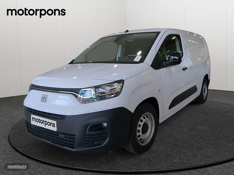 Blanco Usado 2023 Fiat e-Doblò Monovolumen | 27.500 € (Caro) - Imagen 1/4