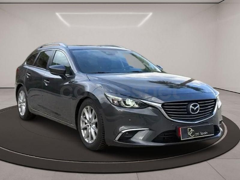 Usado Mazda 6 Style 150 CV (110 kW) 2017 Gris / plata Familiar