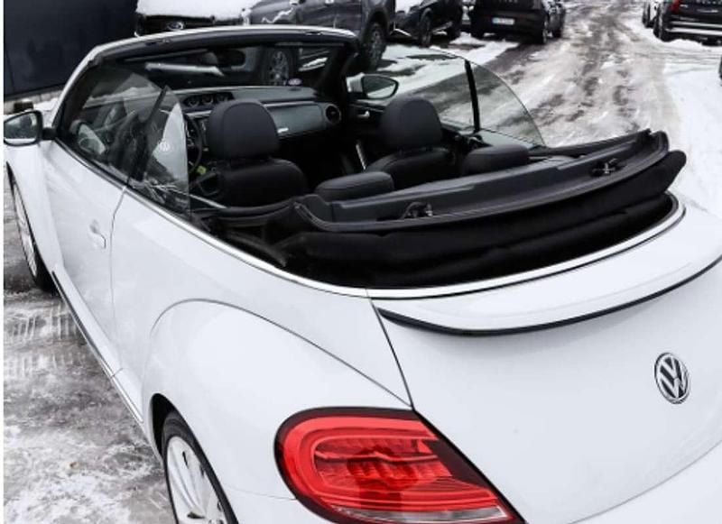 Usado VW Beetle Design 150 CV (110 kW) 2016 Blanco Utilitario