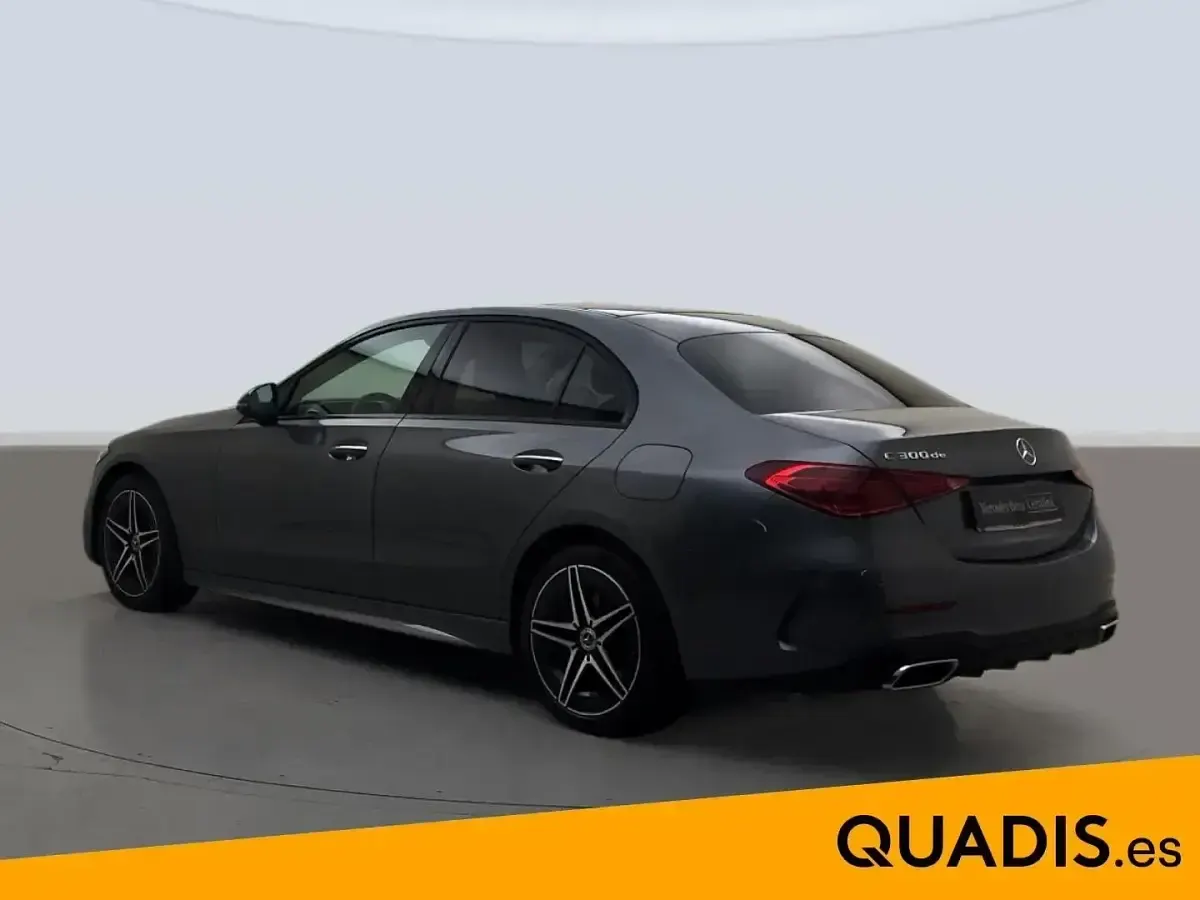 Usado Mercedes C300e 313 CV (230 kW) 2025 Gris Berlina