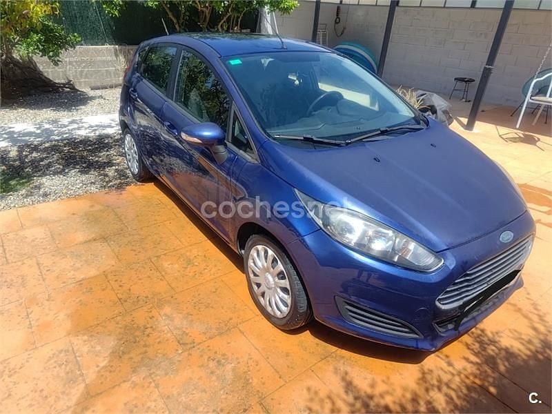 Azul Usado 2015 Ford Fiesta Trend Utilitario | 4499 € (Super precio) - Imagen 1/4
