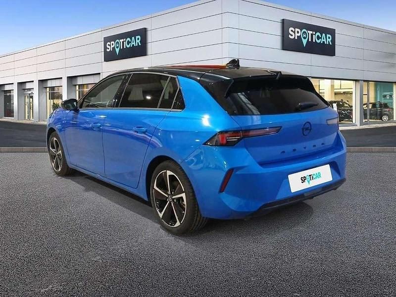 Usado Opel Astra S 131 CV (96 kW) 2024 Azul Utilitario