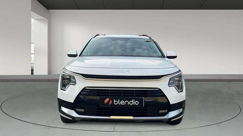 Usado Kia Niro 131 CV (96 kW) 2025 Blanco SUV