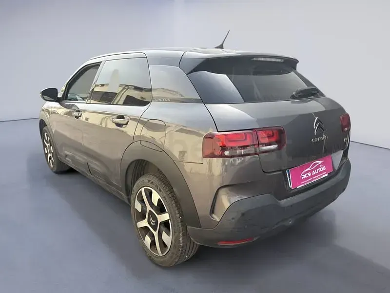Usado Citroën C4 Feel 99 CV (72 kW) 2018 Gris / plata Berlina