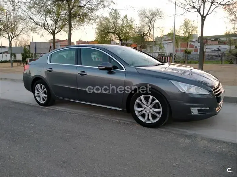 Usado Peugeot 508 Allure 140 CV (102 kW) 2012 Azul Berlina