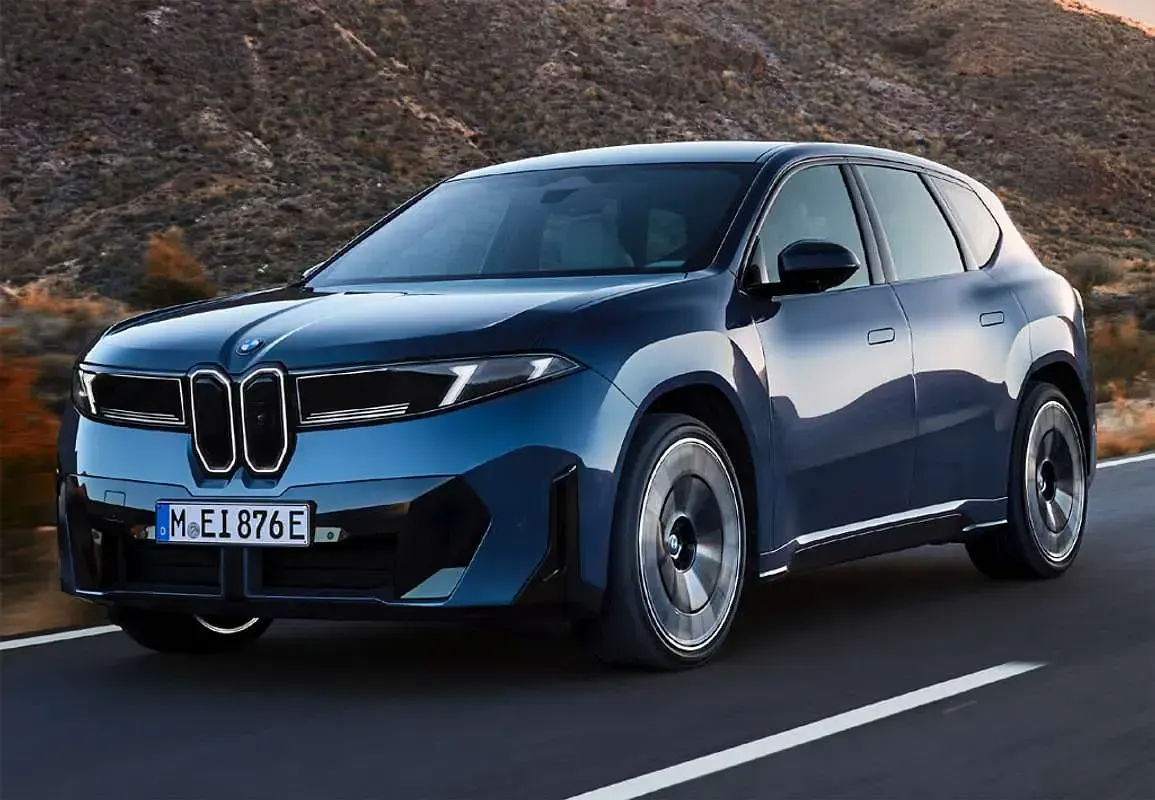 Usado BMW iX3 M Sport 344 kW (469 CV) 2026 Gris SUV