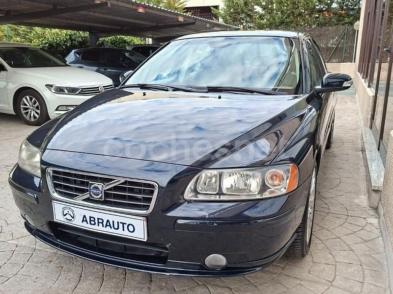 Azul Usado 2007 Volvo S60 Momentum Berlina | 6950 € (Precio justo) - Imagen 1/4