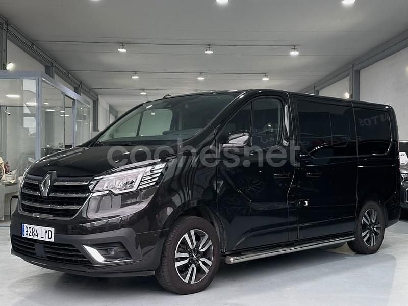 Negro Usado 2021 Renault Trafic Van | 39.999 € - Imagen 1/4