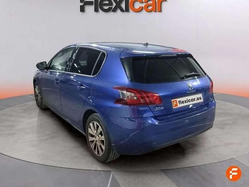 Usado Peugeot 308 Style 131 CV (96 kW) 2020 Azul Utilitario
