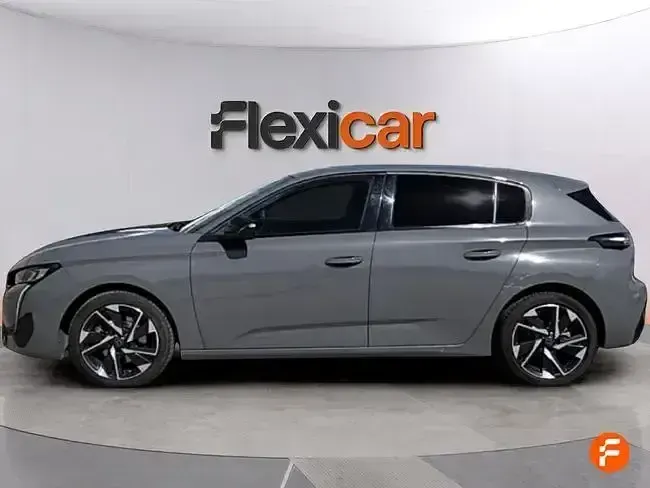 Usado Peugeot 308 Allure 130 CV (95 kW) 2024 Gris Berlina