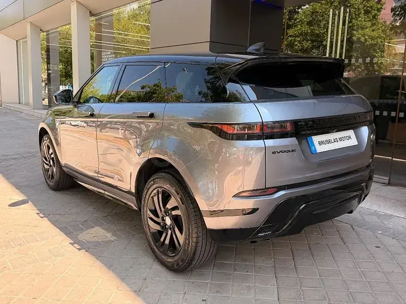 Usado Land Rover Range Rover evoque R-Dynamic 163 CV (119 kW) 2022 Gris / plata SUV