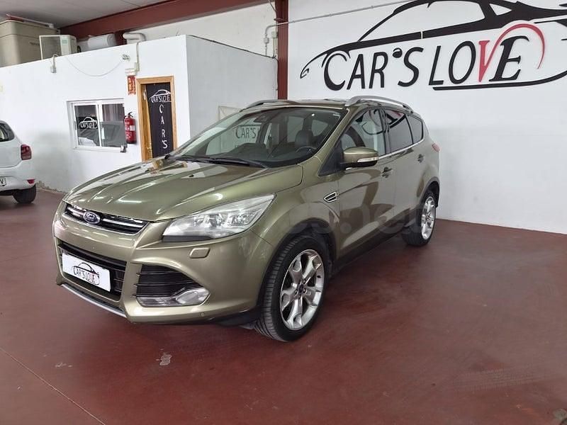 Usado Ford Kuga Titanium 140 CV (102 kW) 2013 Beige SUV