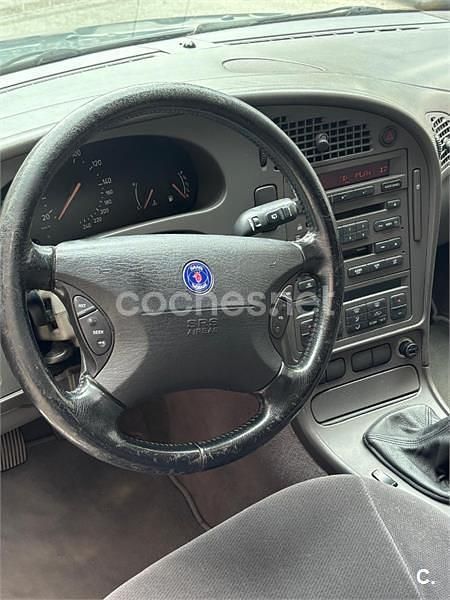 Usado Saab 9-5 170 CV (125 kW) 2000 Azul Familiar